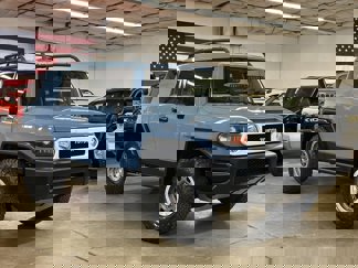 Used 2014 Toyota FJ Cruiser 4WD image 1
