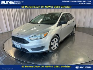 Used 2015 Ford Focus S image 1