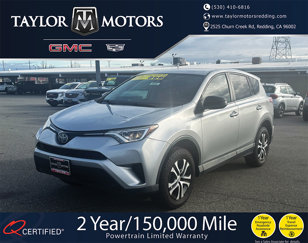 Used 2018 Toyota RAV4 LE image 1