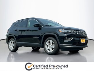 Certified 2022 Jeep Compass Latitude image 1