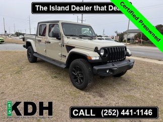 Certified 2022 Jeep Gladiator Sport image 1