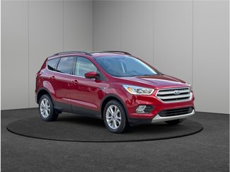 Used 2017 Ford Escape SE w/ Equipment Group 201A image 1
