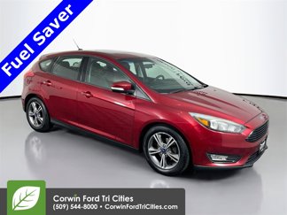 Used 2016 Ford Focus SE image 1