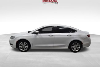 Used 2016 Chrysler 200 LX image 1