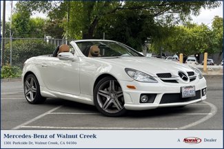 Used 2011 Mercedes-Benz SLK 350 image 1