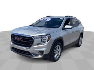 Certified 2022 GMC Terrain SLE w/ Driver Convenience Package image 1