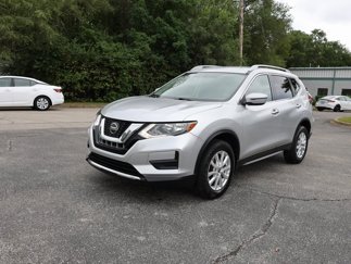 Used 2018 Nissan Rogue SV image 1
