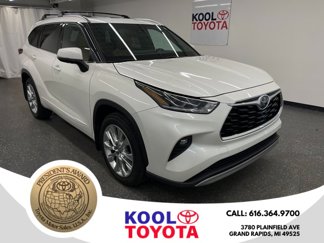 Certified 2021 Toyota Highlander Platinum image 1