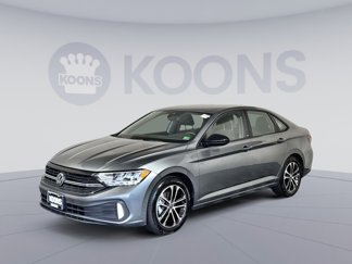 Used 2024 Volkswagen Jetta Sport image 1