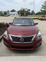 Used 2014 Nissan Altima 2.5 SV image 1