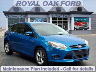 Used 2013 Ford Focus SE w/ SE Winter Pkg image 1