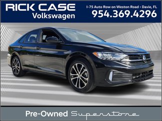 Used 2024 Volkswagen Jetta Sport image 1