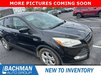 Used 2015 Ford Escape SE image 1