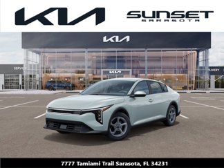 New 2025 Kia K4 LXS image 1