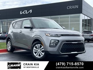 Certified 2022 Kia Soul LX image 1