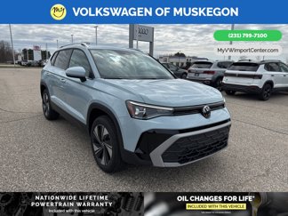 New 2025 Volkswagen Taos SE image 1
