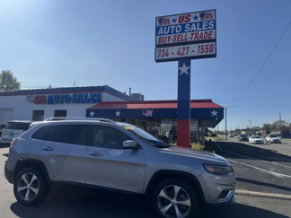 Used 2020 Jeep Cherokee Limited image 1