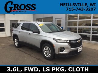 Used 2022 Chevrolet Traverse LS image 1