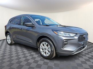 Used 2024 Ford Escape Active image 1