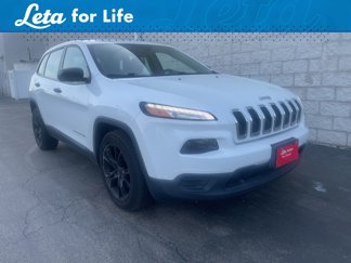 Used 2016 Jeep Cherokee Sport image 1