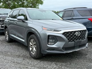 Used 2020 Hyundai Santa Fe SE image 1