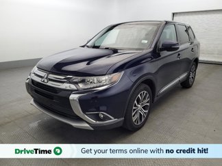 Used 2017 Mitsubishi Outlander SE image 1