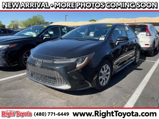 Certified 2022 Toyota Corolla LE image 1