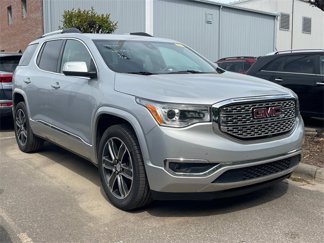 Used 2017 GMC Acadia Denali w/ Technology Package image 1