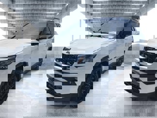 New 2024 Jeep Compass Latitude w/ Convenience Group image 1