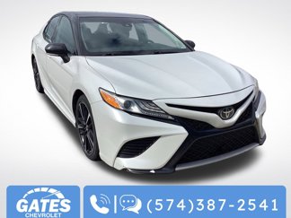 Used 2020 Toyota Camry XSE image 1