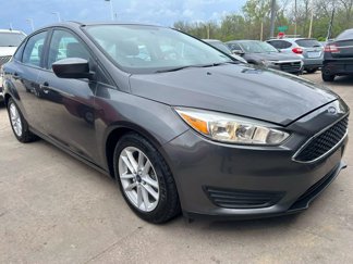 Used 2018 Ford Focus SE image 1
