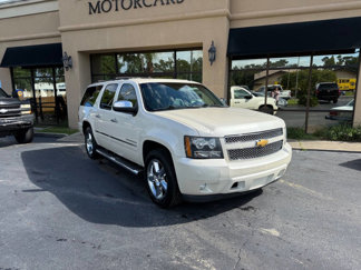 Used 2014 Chevrolet Suburban LTZ image 1