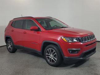 Used 2019 Jeep Compass Latitude image 1