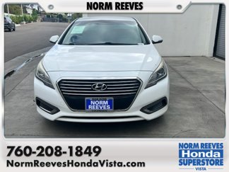 Used 2017 Hyundai Sonata Plug-In Hybrid image 1