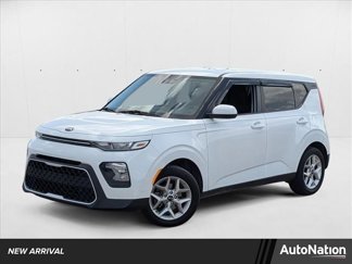 Used 2020 Kia Soul S image 1