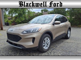 Used 2020 Ford Escape SE image 1