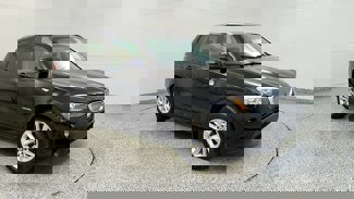 Used 2017 BMW X3 xDrive28i image 1