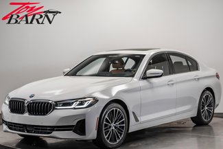 Used 2022 BMW 540i xDrive w/ Premium Package image 1