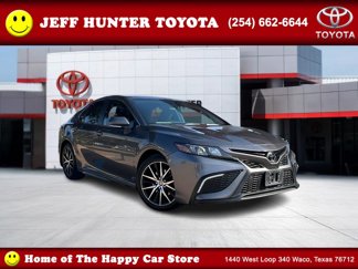 Used 2023 Toyota Camry SE image 1