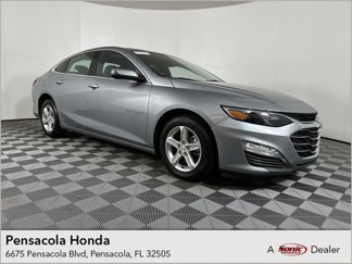 Used 2024 Chevrolet Malibu LT image 1