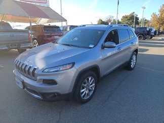 Used 2017 Jeep Cherokee Limited image 1