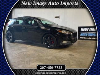 Used 2018 Ford Focus ST image 1