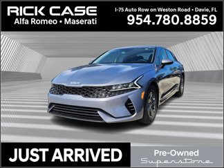 Used 2023 Kia K5 LXS image 1