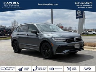 Used 2022 Volkswagen Tiguan SE R-Line image 1