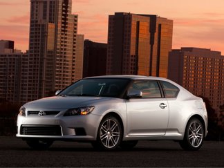 Used 2013 Scion tC image 1