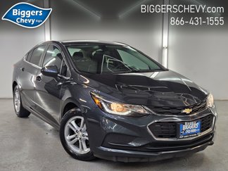 Used 2017 Chevrolet Cruze LT image 1