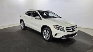 Used 2017 Mercedes-Benz GLA 250 4MATIC w/ Premium Package image 1