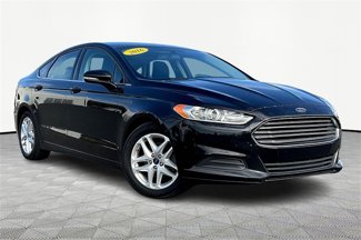 Used 2016 Ford Fusion SE image 1