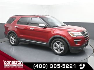 Used 2018 Ford Explorer XLT image 1