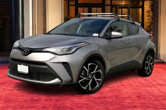Used 2020 Toyota C-HR XLE image 1